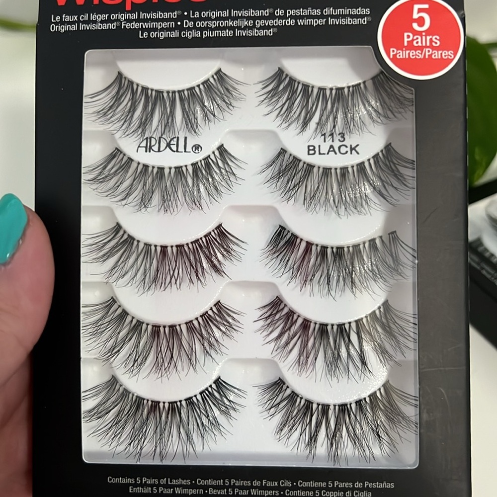 Brand New in Box Ardell Whispies False Lashes - 10 Pairs - Picture 3 of 6